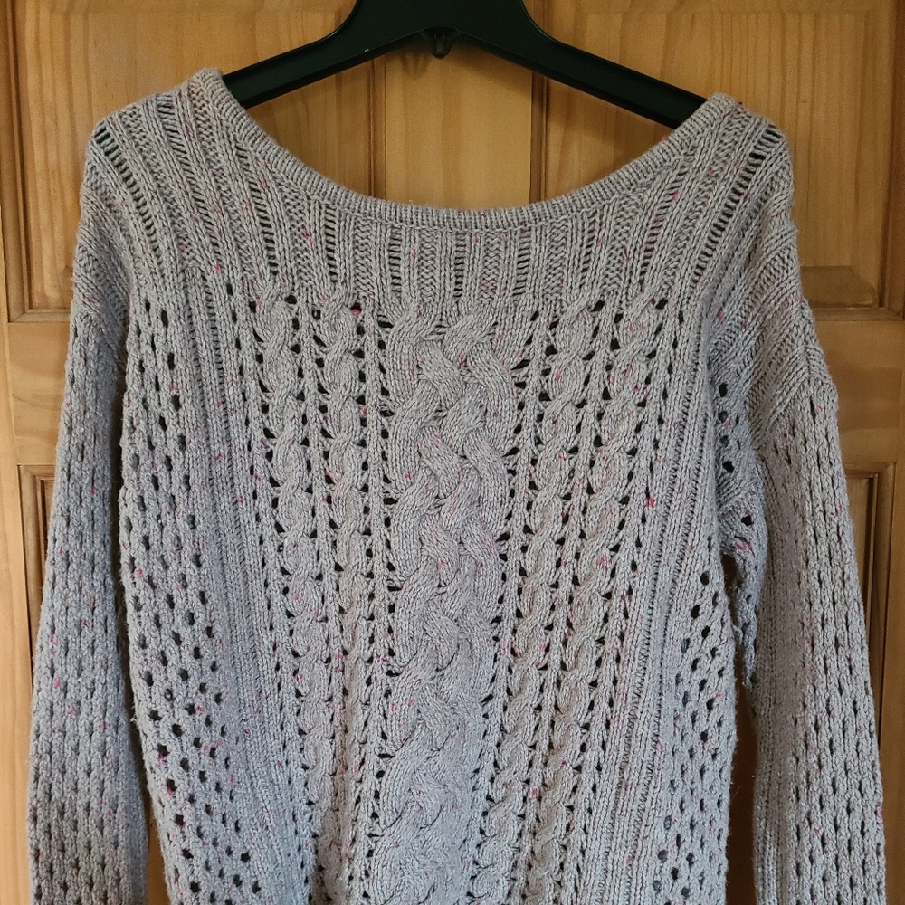 American eagle sweater